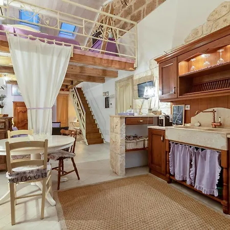 Alghero Old Town Gem - Amethyst Appartement *